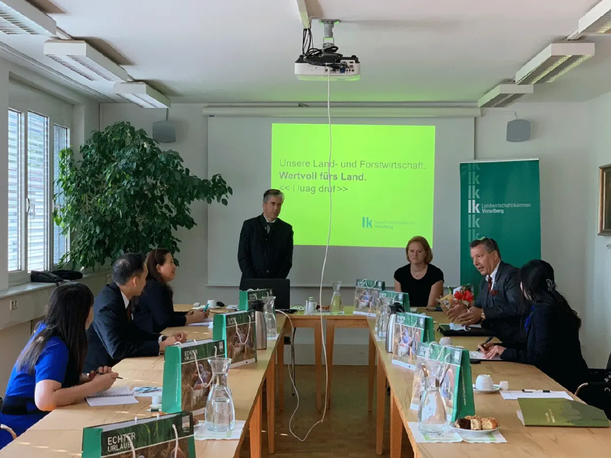 สถานทูตไทยในเวียนนาและบีโอไอ แฟรงก์เฟิร์ต เยือนหน่วยงานภาครัฐและเอกชนในรัฐโฟราร์ลแบร์ก