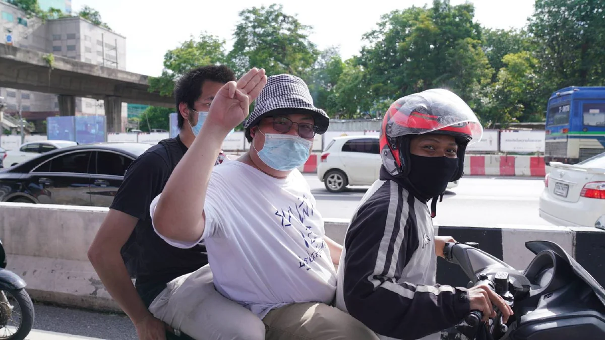 ภาพชุด "คาร์ม็อบ" หลายกลุ่มร่วมเคลื่อนขบวนไล่ประยุทธ์