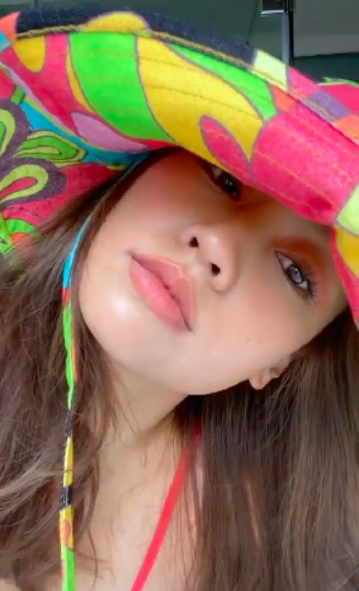 "เมทัล" เซ็กซี่สดใสเกินต้าน! อวดหน้าท้องแบนราบ จนหยุดมองไม่ได้เลย