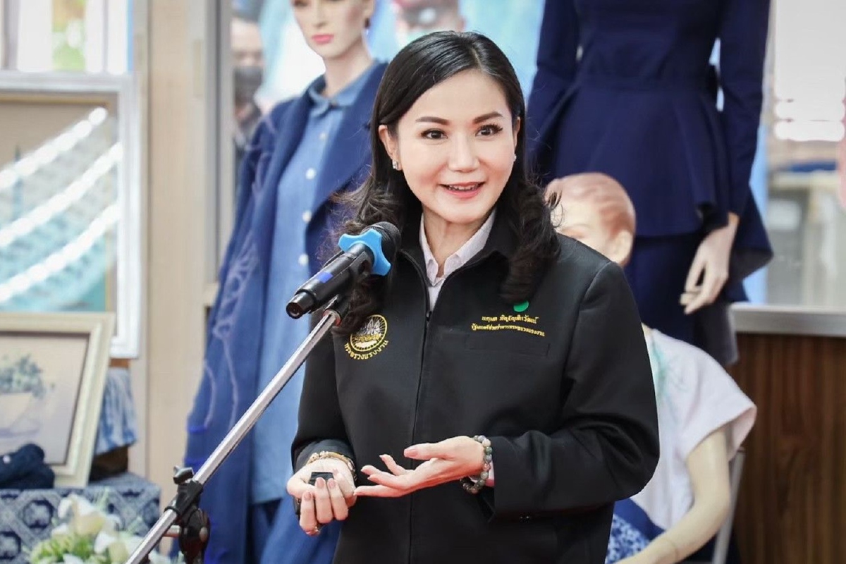 "นฤมล"เร่งสร้างการรับรู้ป้องกันโควิดในสถานประกอบการ "นฤมล"เร่งสร้างการรับรู้ป้องกันโควิดในสถานประกอบการ