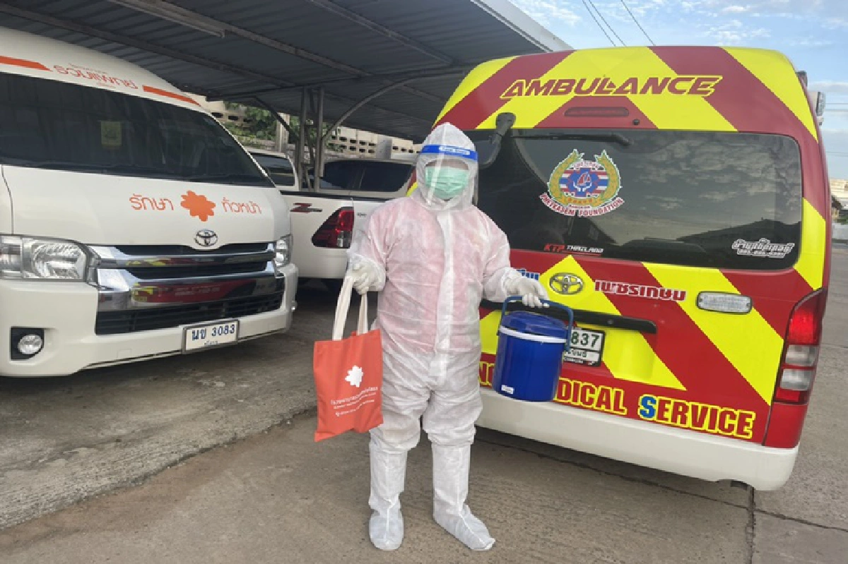 ส.ว.เดินหน้าพาคนไข้โควิดกลับ"ยโสธร"รักษาตัว