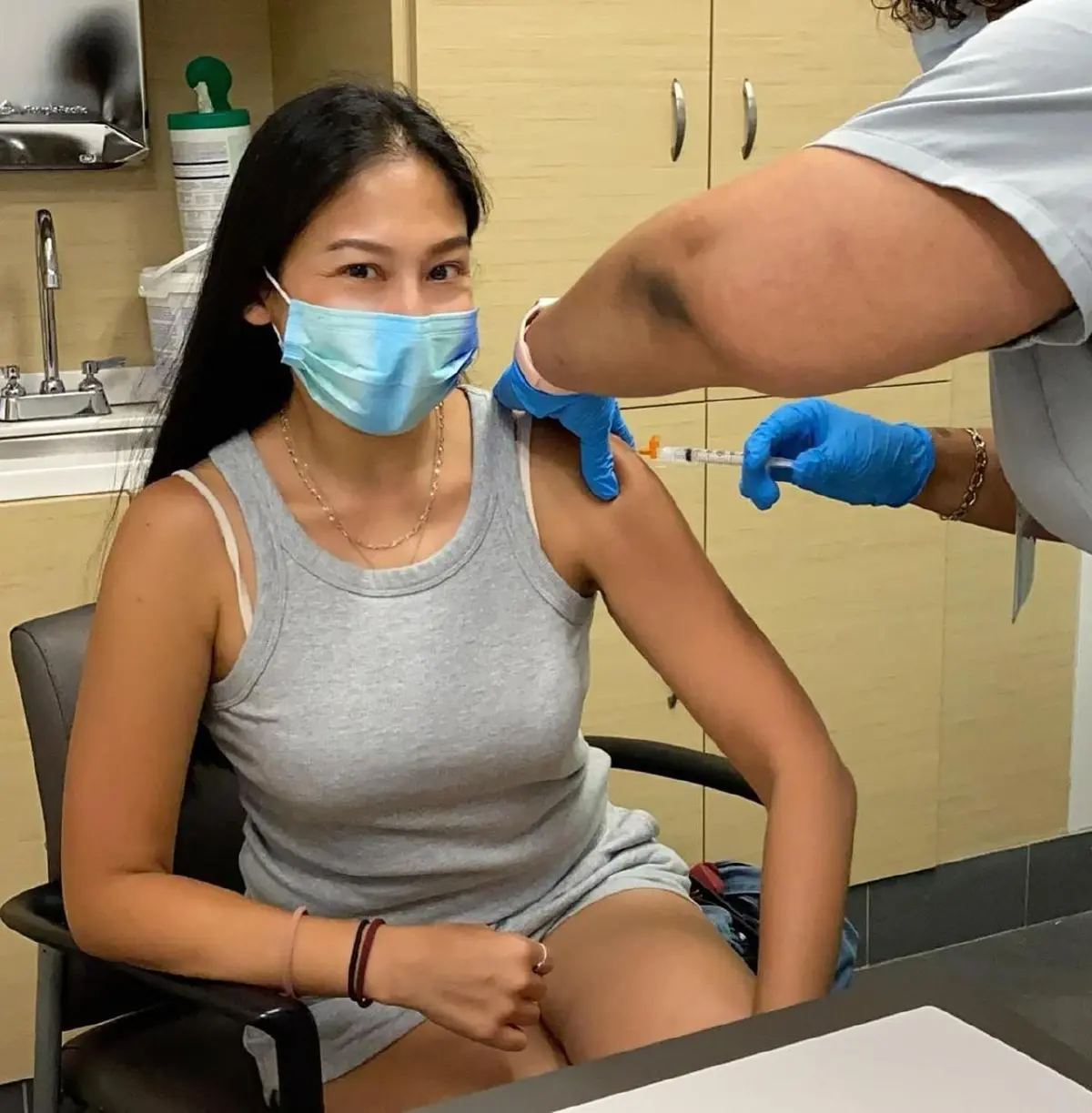  "หนิง ศรัยฉัตร" โชว์ภูมิให้เห็นชัดๆ หลังบูสเข็ม 3 ด้วย mRNA พุ่งกระฉูดมาก