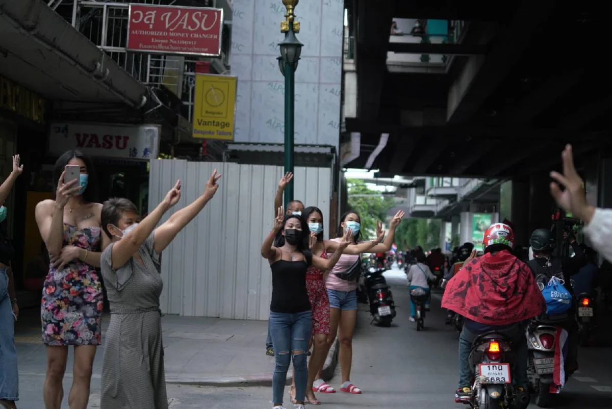 คาร์ม็อบแถลงการณ์ปฏิรูปทุกสถาบัน ขอคืนศักดิ์ศรีความเป็นมนุษย์