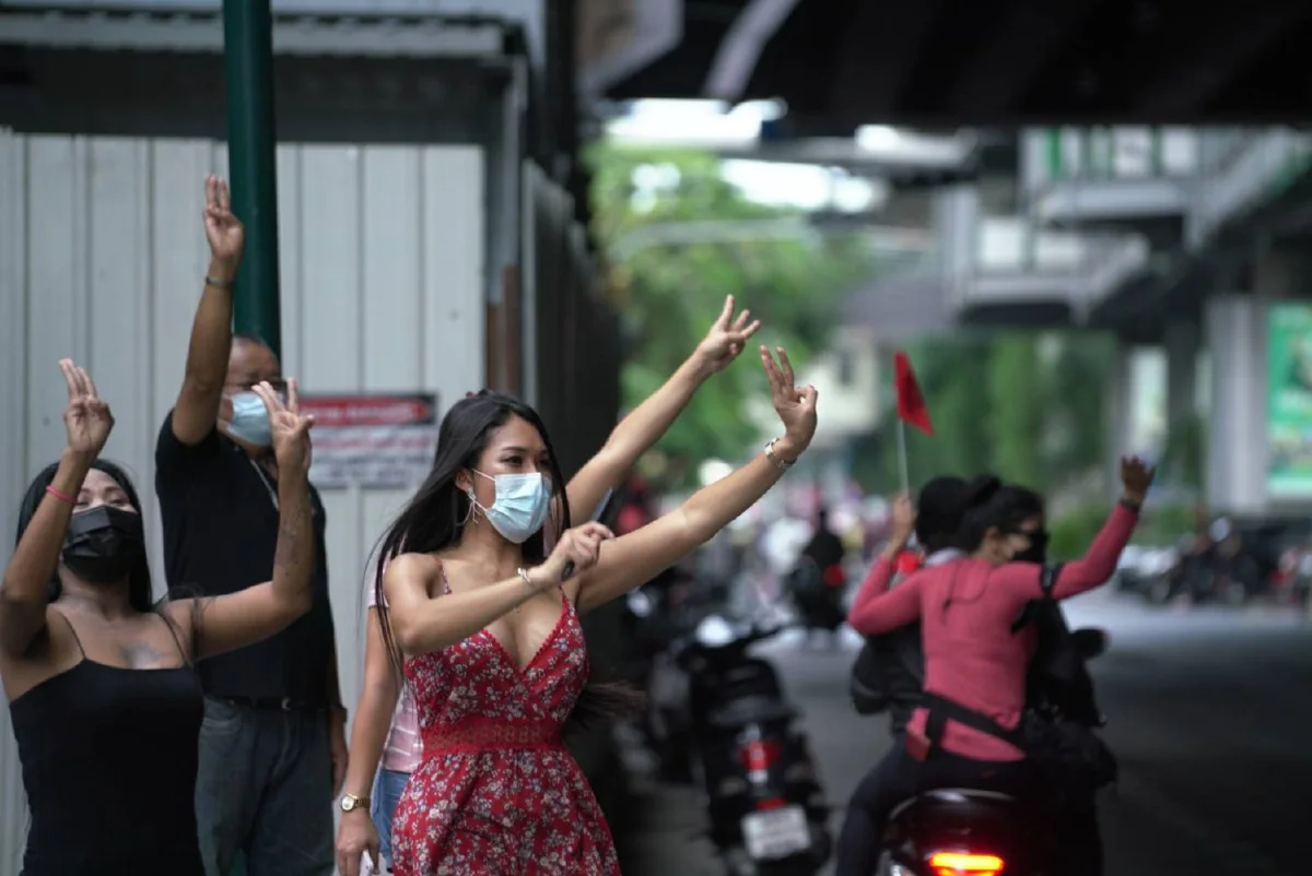 คาร์ม็อบแถลงการณ์ปฏิรูปทุกสถาบัน ขอคืนศักดิ์ศรีความเป็นมนุษย์