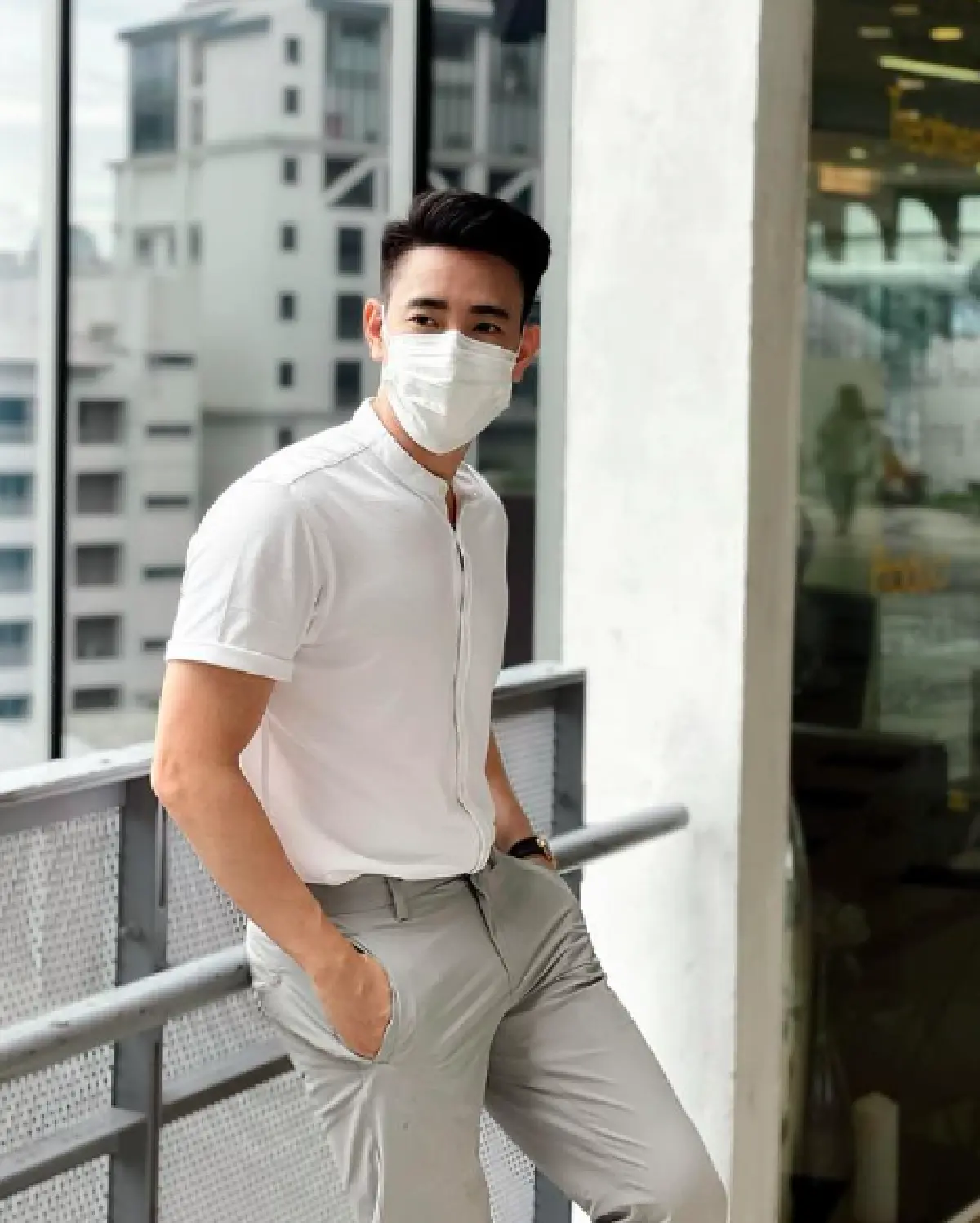 “ฟลุค จิระ” ผุดโครงการ Home isolation ร่วมกับรพ. เวชการุณย์รัศมิ์ ช่วยเหลือผู้ป่วยโควิด-19 