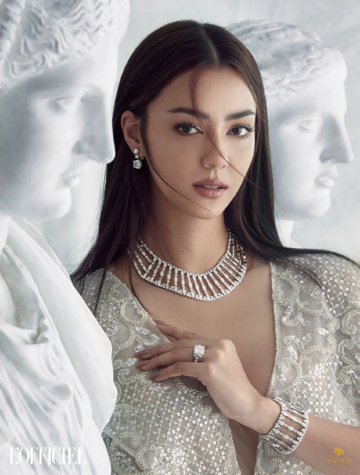 เปิดตัวคอลเลคชั่นใหม่ วนัช เฟิร์ส ร่วมงาน คาร์เทียร์ อีกขั้นของความหรูหราสุดพรีเมียม