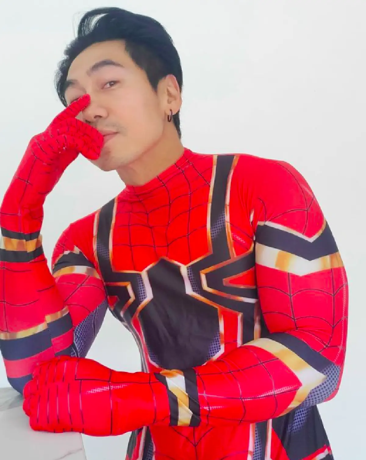 “นิวเคลียร์” เผยกำลังเจอปัญหาสุดยากในชีวิต ทำชาวเน็ตจับตาความสัมพันธ์ "ดีเจเพชรจ้า"