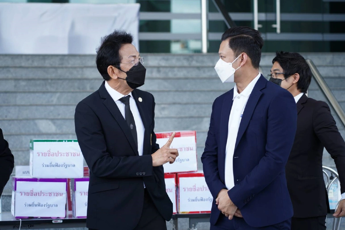 ลุ้น!ศาลนัดฟังคำสั่งรับฟ้อง "บิ๊กตู่"แก้โควิดพลาดหรือไม่ 30ส.ค.64