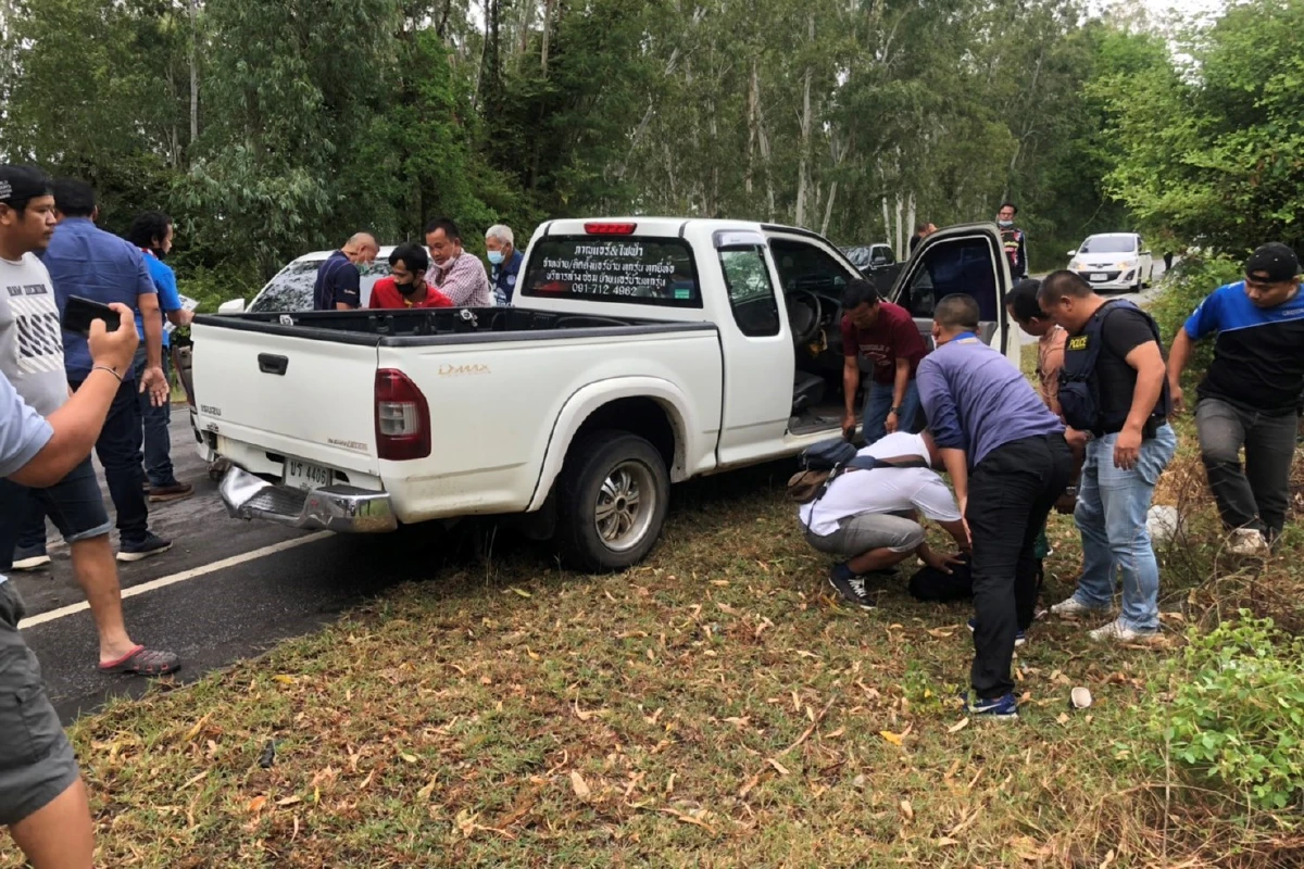 ล่าแก๊งค้ายาขับพุ่งชนรถจนท. หวังฝ่าวงล้อม สุดท้ายถูกจับทั้งหมด