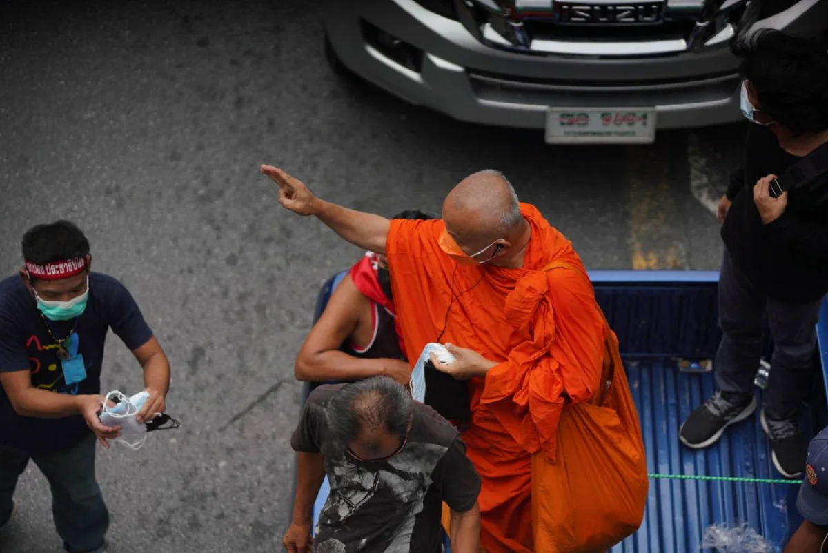 ม็อบ"Car Park"ทยอยชุมนุมราชประสงค์ "ป้าเป้า"ร่วมด้วย