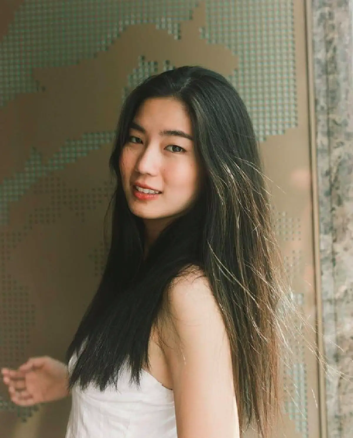 “ลีน่าจัง” เห็นต่าง “ก้อย" ปมยกเลิกสินสอด ชี้ผู้หญิงคนอื่นไม่ได้หาเงินได้เยอะเท่า