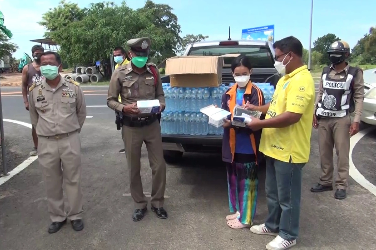 บุรีรัมย์ล็อกดาวน์หมู่บ้านคลัสเตอร์คุณยายติดโควิดเคี้ยวน้ำหมาก