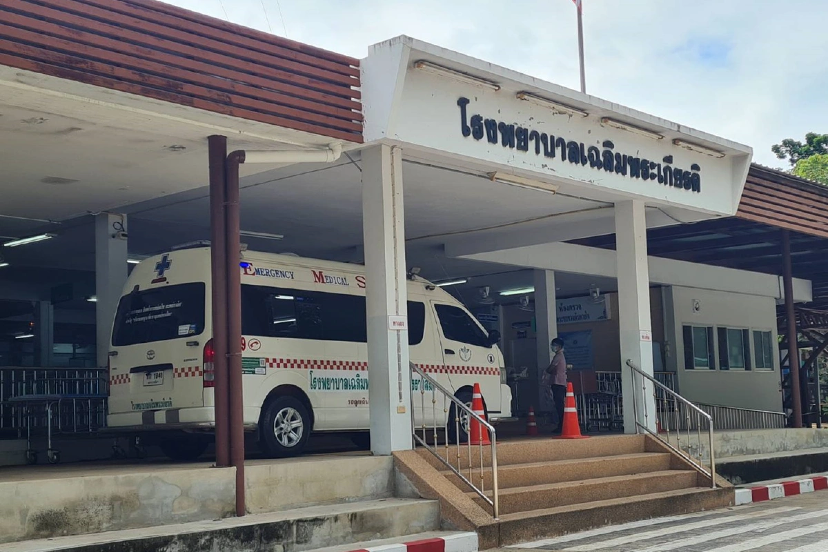 "ผิดวินัยชัดเจน"ผอ.โรงพยาบาลนำไฟเซอร์ด่านหน้าฉีดภรรยา-สามีของลูกน้อง