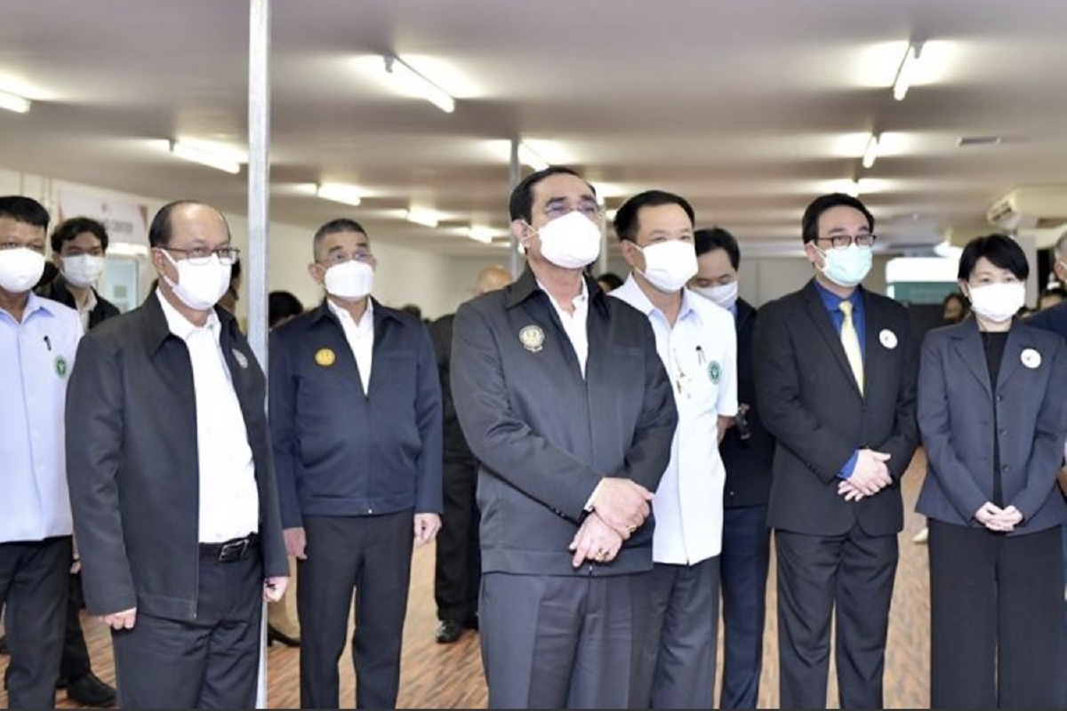 นายกฯออกงานเยี่ยมโรงพยาบาลสนามโควิดแสงแห่งใจ นายกฯออกงานเยี่ยมโรงพยาบาลสนามโควิดแสงแห่งใจ