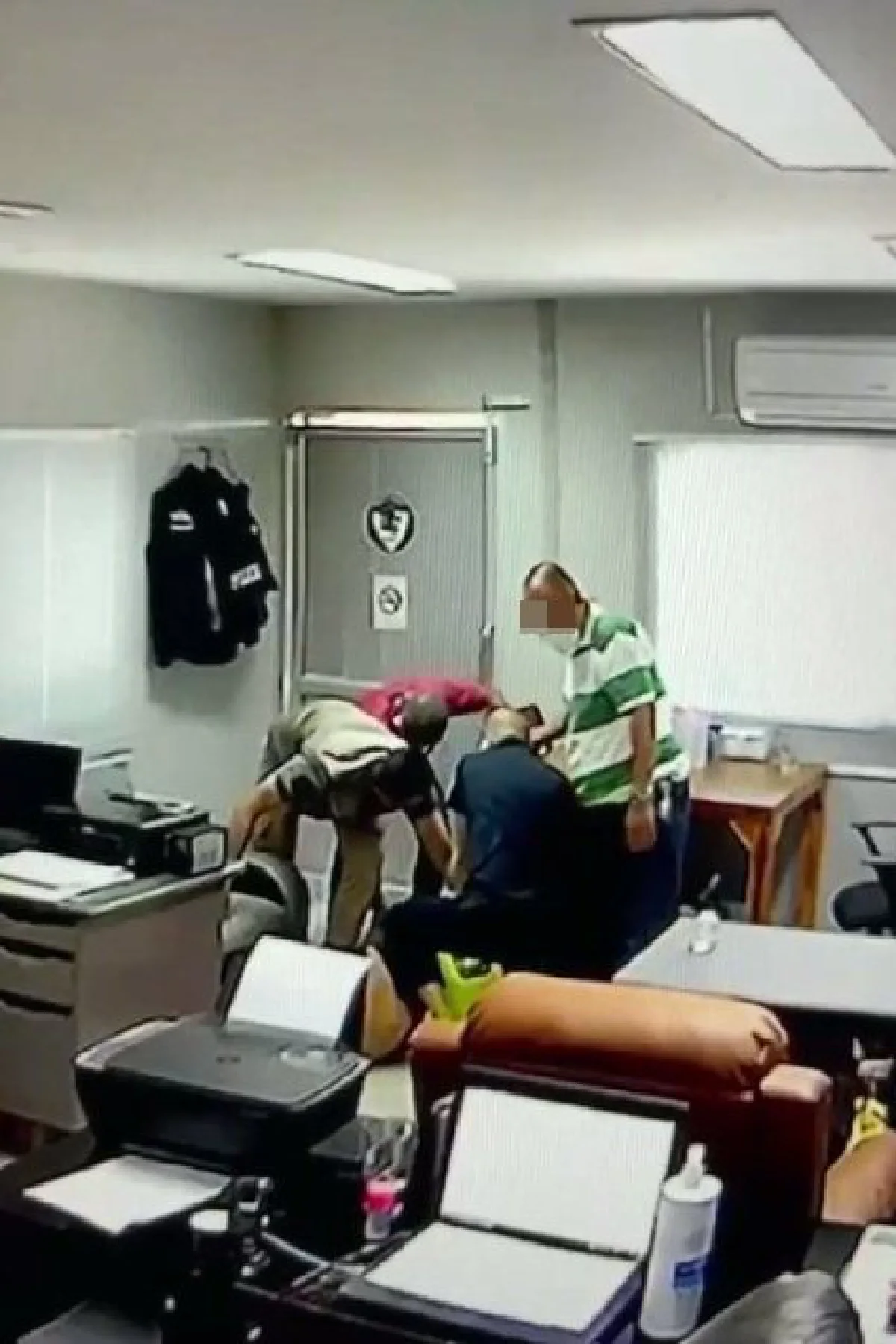 "ทนายษิทรา" เผยคลิปโหดถุงคลุมหัวฆ่าผู้ต้องหา