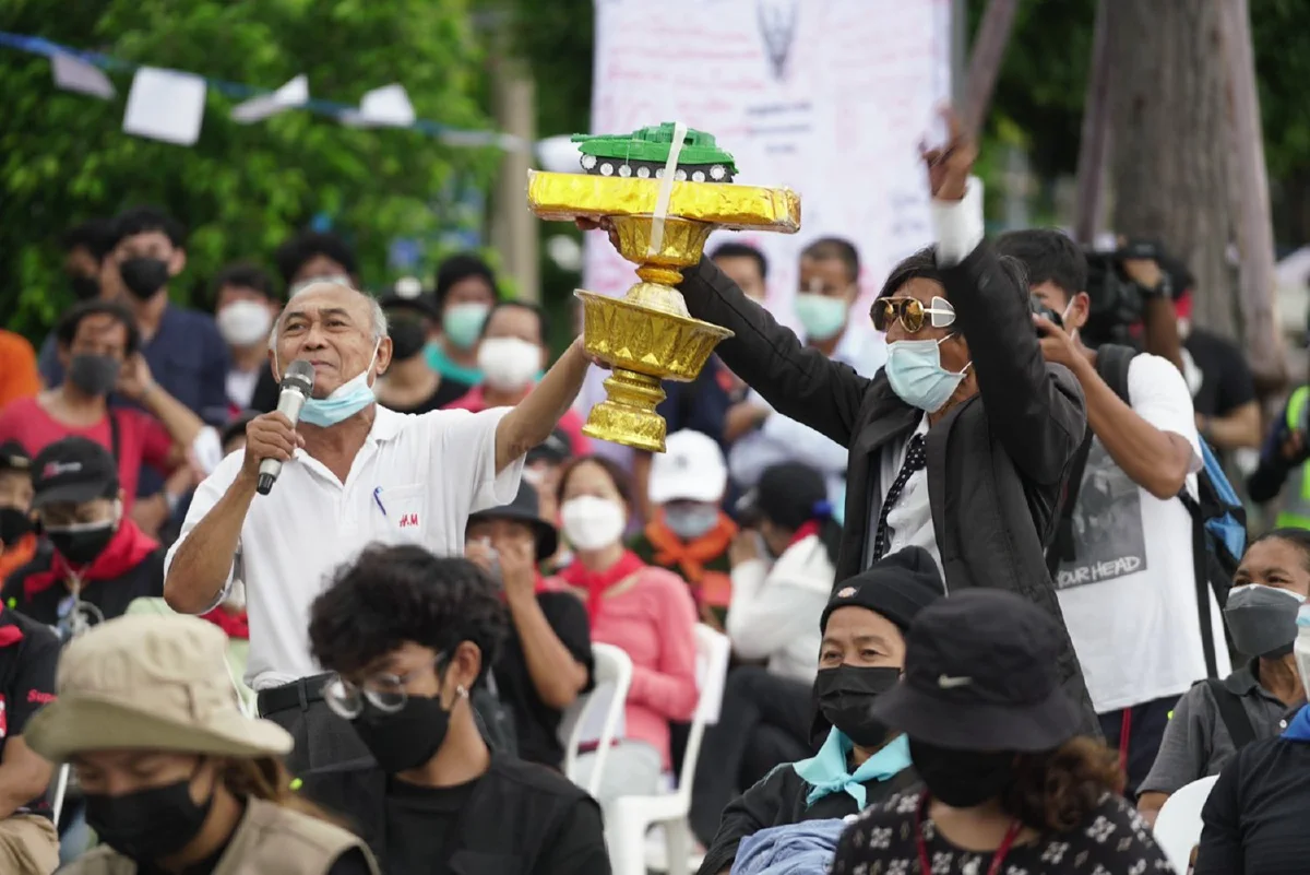 ภาพชุดม็อบทะลุฟ้าจัดอภิปรายนอกสภา