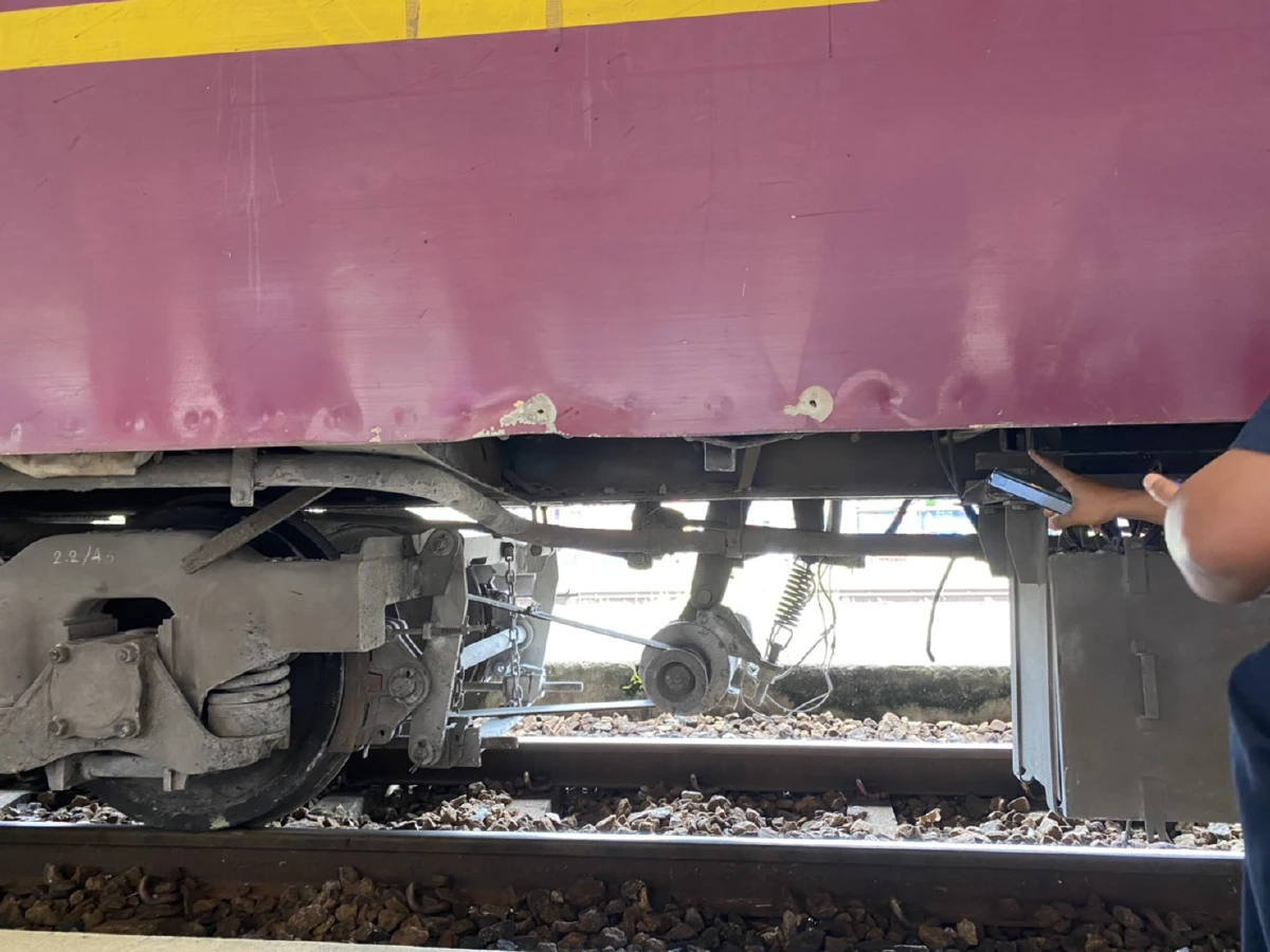 คนร้ายลอบบึ้ม-ยิงซ้ำรถไฟขนสินค้าเกษตร เยียวยาโควิด