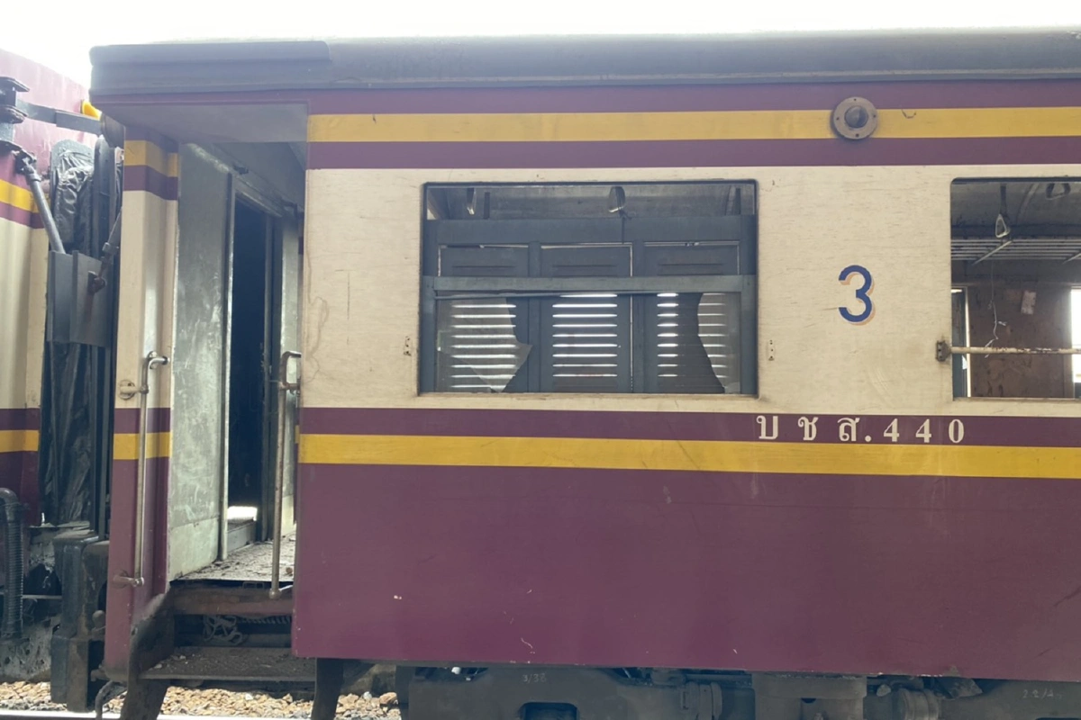 คนร้ายลอบบึ้ม-ยิงซ้ำรถไฟขนสินค้าเกษตร เยียวยาโควิด