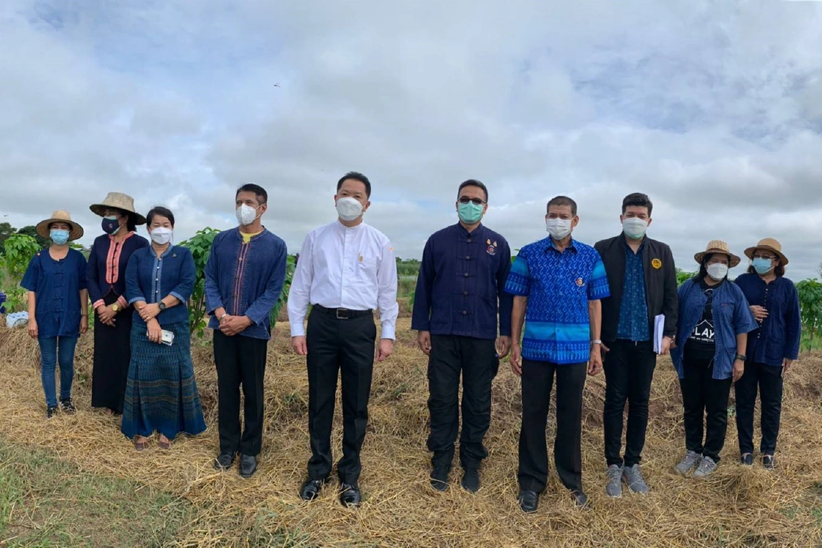 พช.ตรวจ"โคก หนอง นา"คลองหลวง ต้นแบบพัฒนาคุณภาพชีวิต
