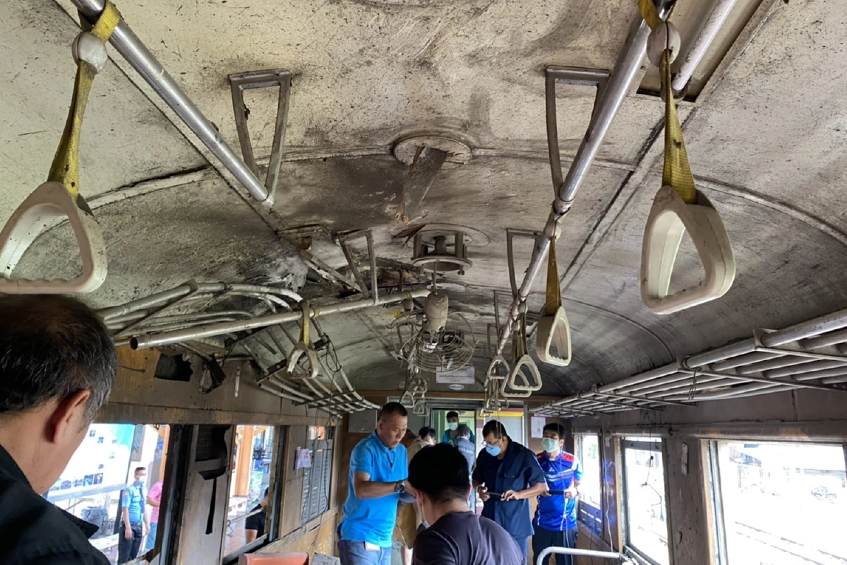 คนร้ายลอบบึ้ม-ยิงซ้ำรถไฟขนสินค้าเกษตร เยียวยาโควิด