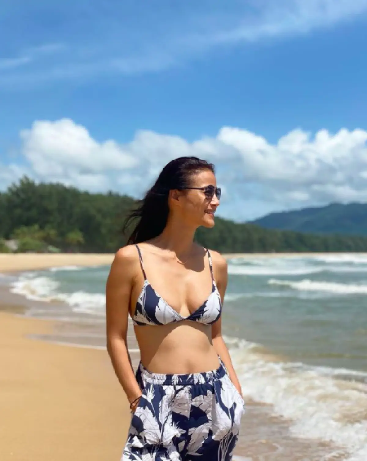 “น้องทาเรีย” ลูกสาว “น้ำฝน กุลณัฐ” โพสท่าจัดเต็มในชุดว่ายน้ำ ปังกว่าแม่อีก!