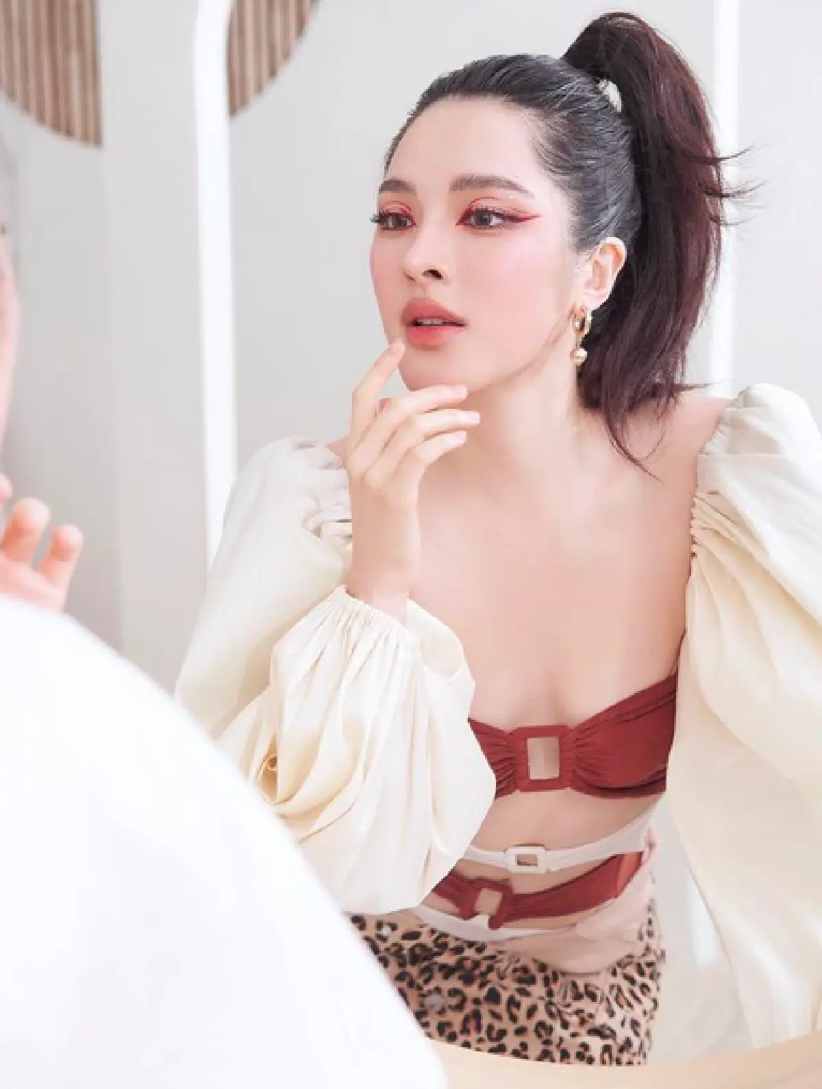 “ปันปัน” จัดเต็มถ่ายแบบสับๆ หลังเข้าเป็นน้องใหม่ในสังกัดเดียวกับซุปตาร์ตัวแม่!