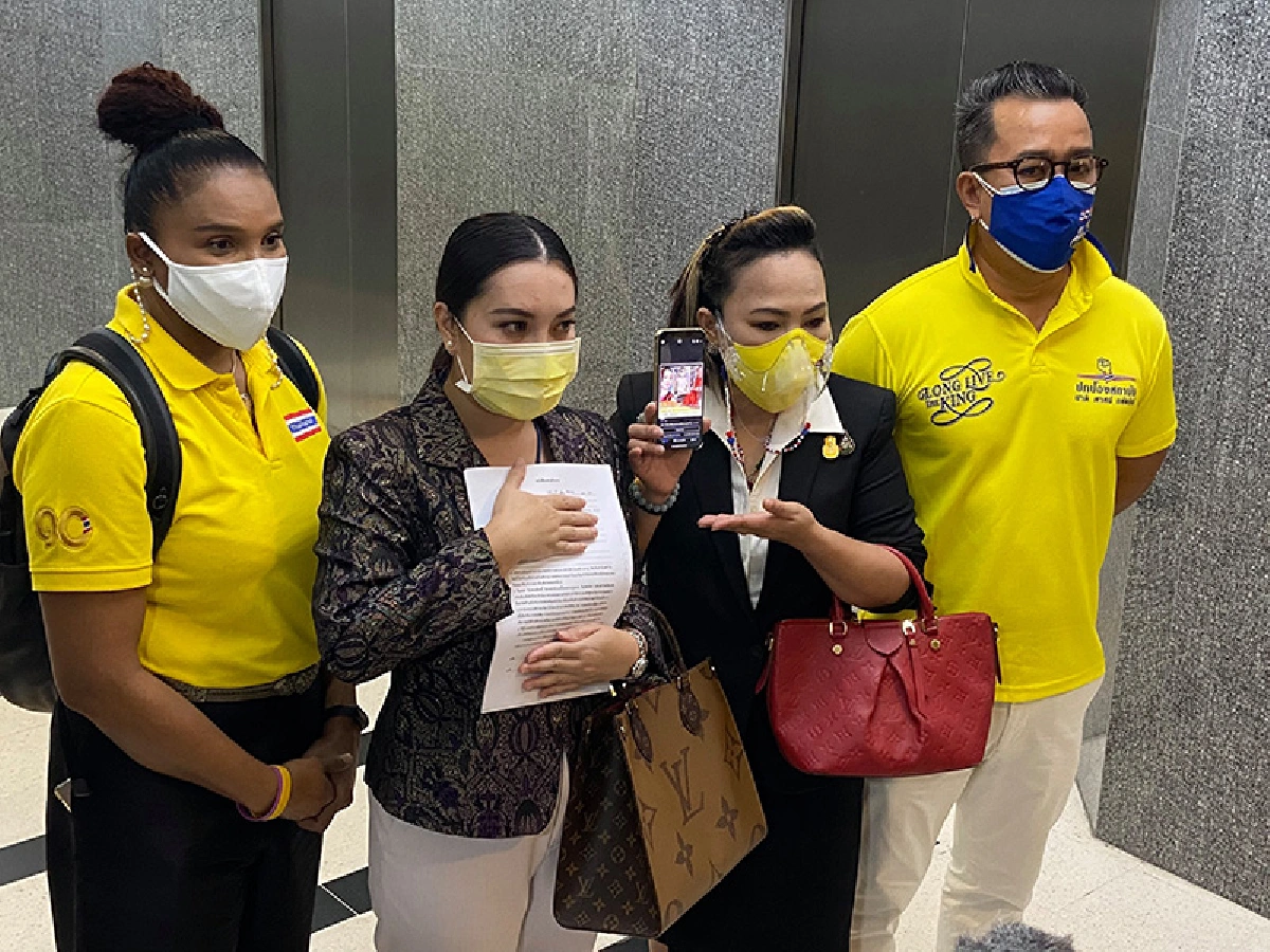 “เจนนิเฟอร์ คิ้ม” ไม่ปล่อยผ่าน! ส่งตัวแทนยื่นฟ้องเกรียนคีย์บอร์ด เรียกค่าเสียหายสูงสุด 1 ล้าน