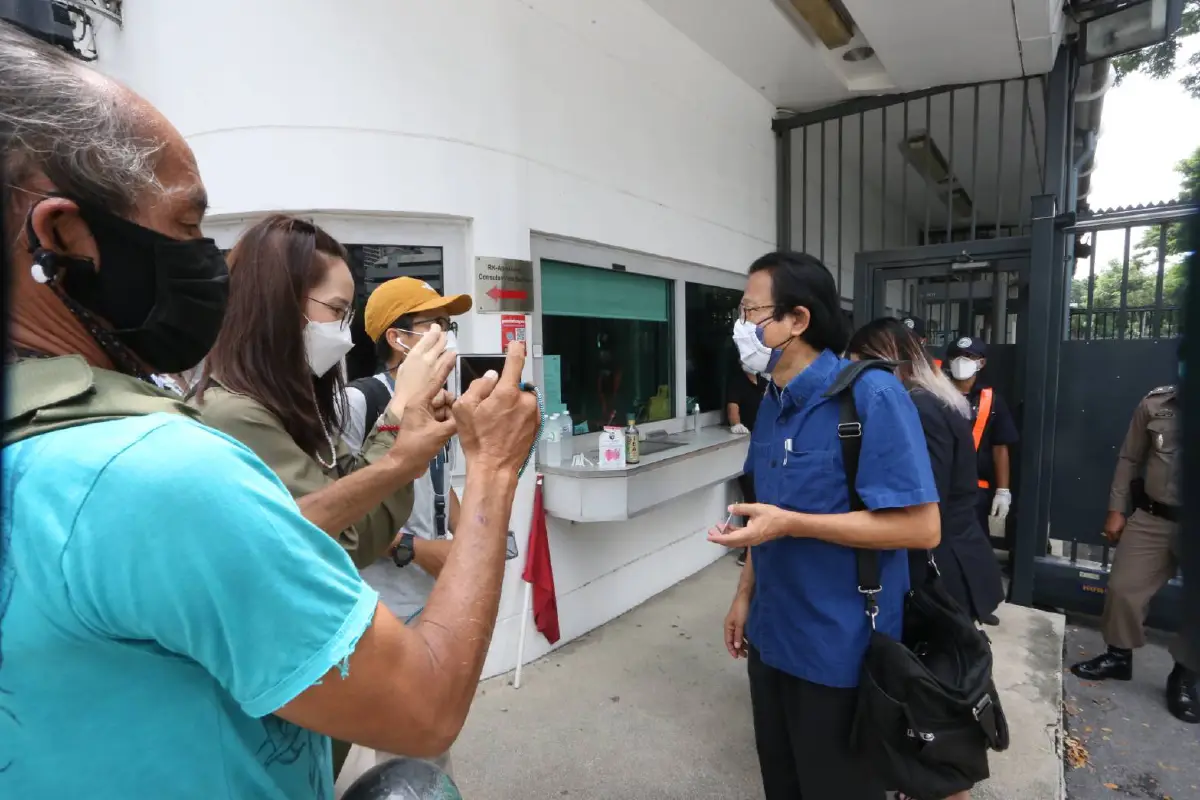 "หมอทศพร"ร้องขอวัคซีนโควิดจากเยอรมันอัดรัฐบาลไร้ความสามารถ