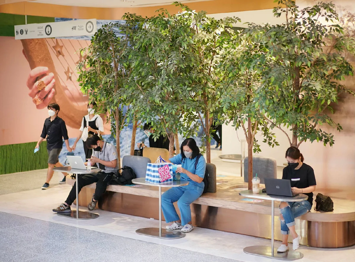 มั่นใจ บรรยากาศเปิดวันแรกของการเปิดศูนย์การค้า แบบ COVID-FREE 