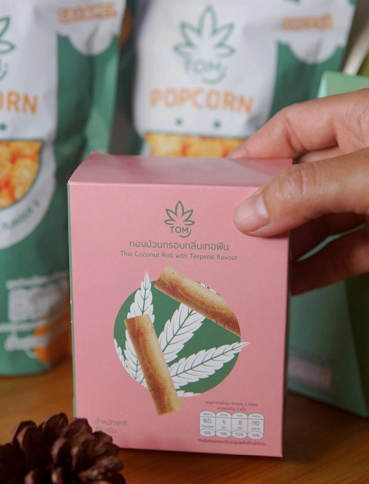 TOM Relax Snack ขนมสายเขียว มิติใหม่ของขบเคี้ยวจากกัญชง