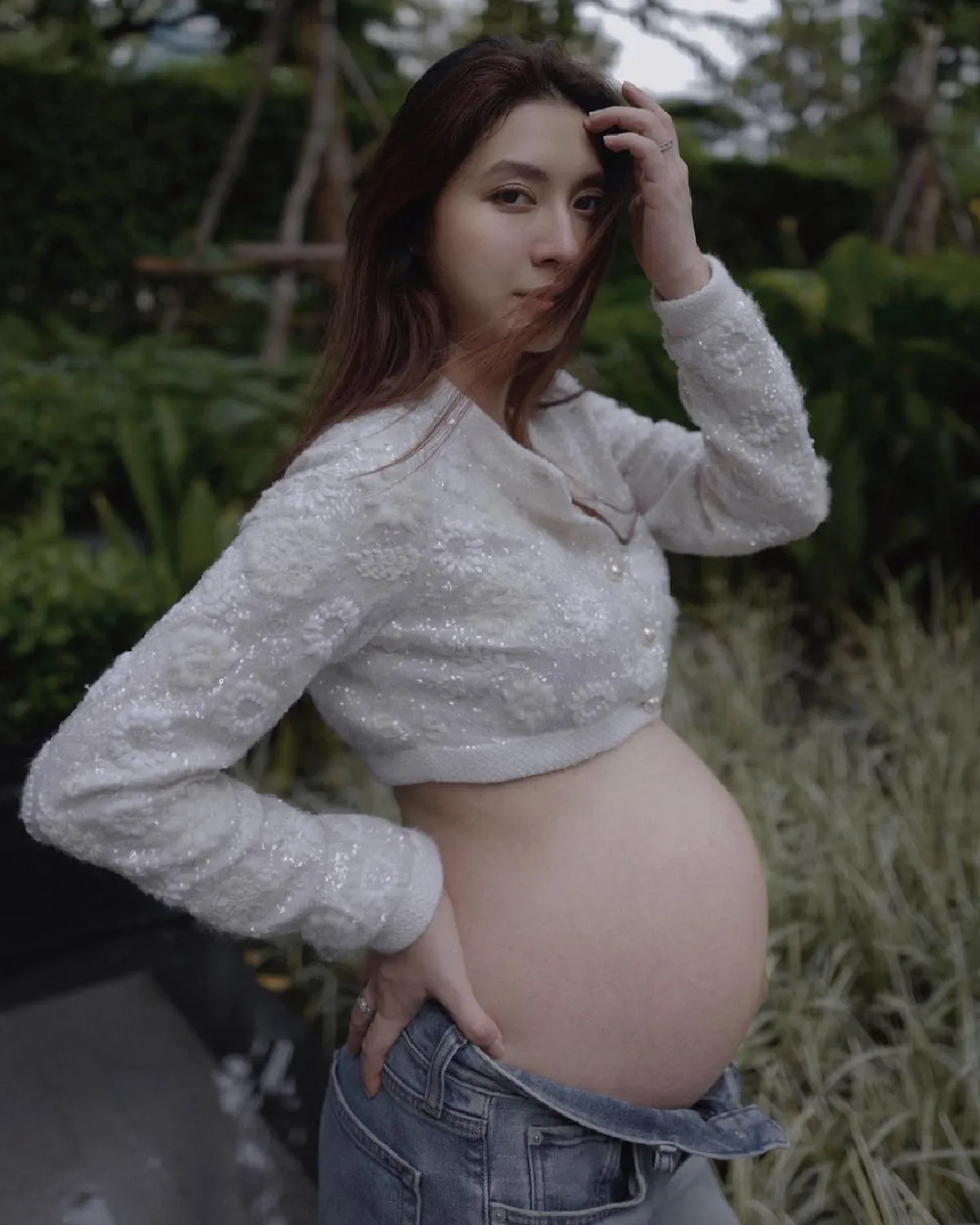 "มิว นิษฐา" อวดท้องโต 9 เดือน  แถมแม่แอบบอกใบ้ชื่อลูกสาวแล้ว