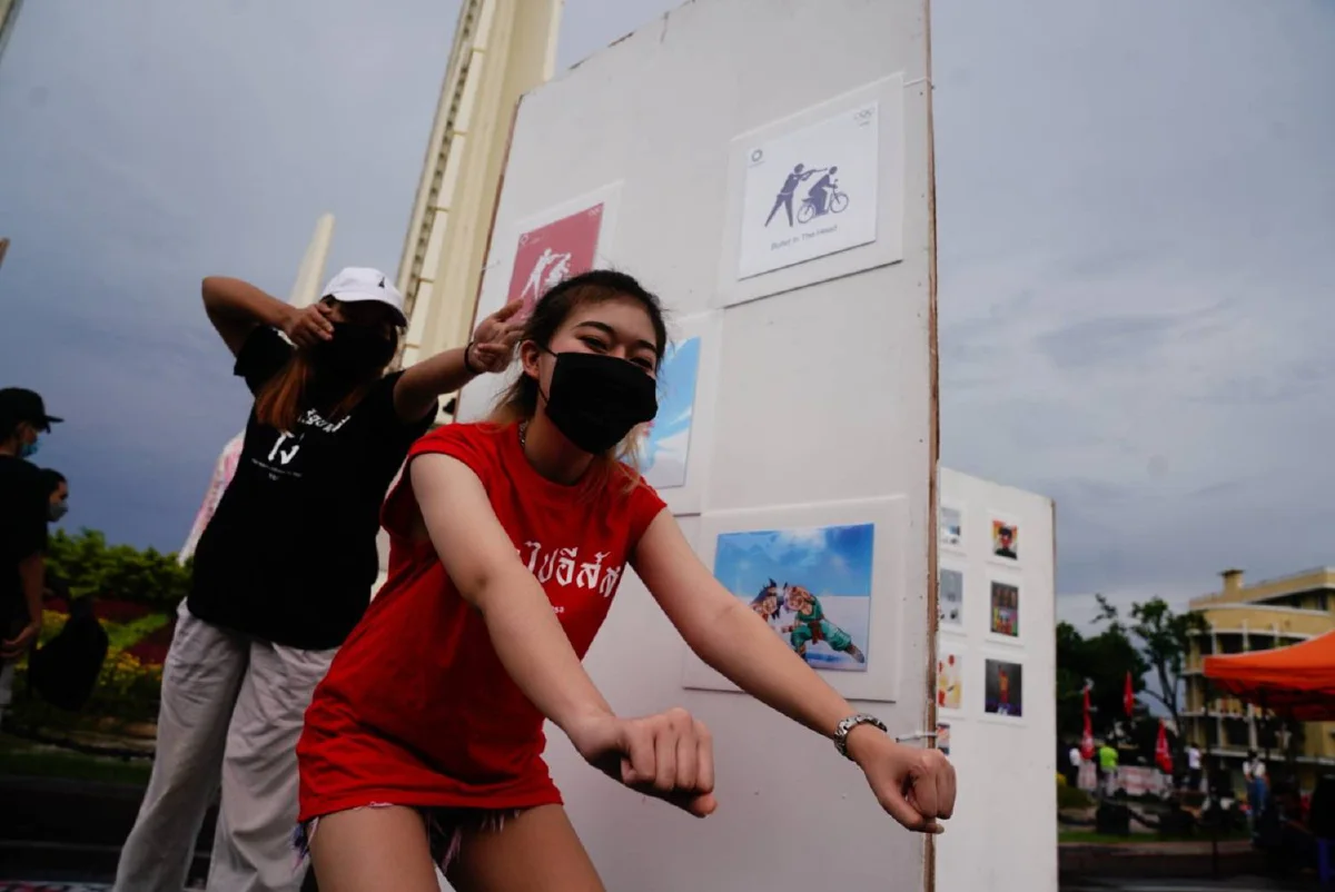 กลุ่มนร.เลวเผาหนังสือสะท้อนการศึกษาไทยล้มเหลว