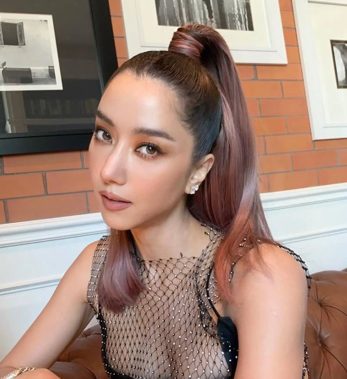 ทำเวทีลุกเป็นไฟ! “ไอซ์ อภิษฎา” คัมแบ็ก The Rapper 2021 แซ่บมากที่สุด