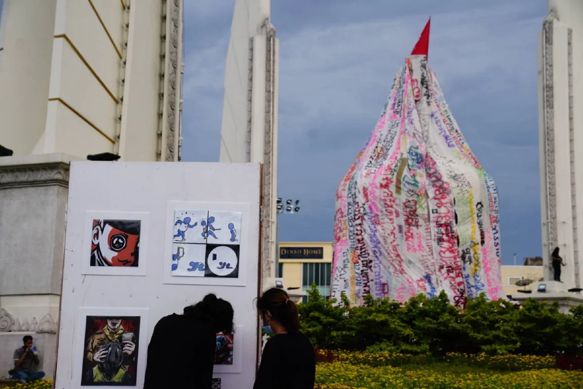 กลุ่มนร.เลวเผาหนังสือสะท้อนการศึกษาไทยล้มเหลว