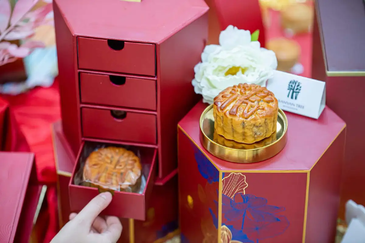 Mooncake Festival ขนมไหว้พระจันทร์ ขนมมงคลที่จะผลิตแค่ครั้งเดียวในรอบปี