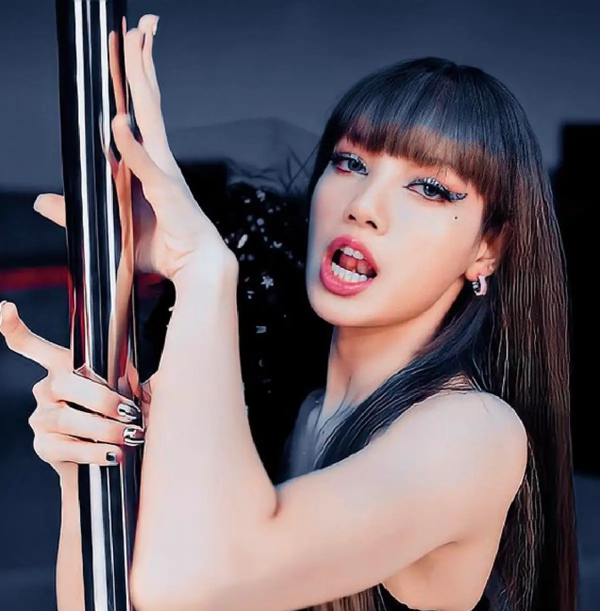 "ลิซ่า BLACKPINK" เผาผลาญแคลอรีไปกับการเต้น เท่ากับวิ่งรอบโลกได้ 3.6 รอบ 