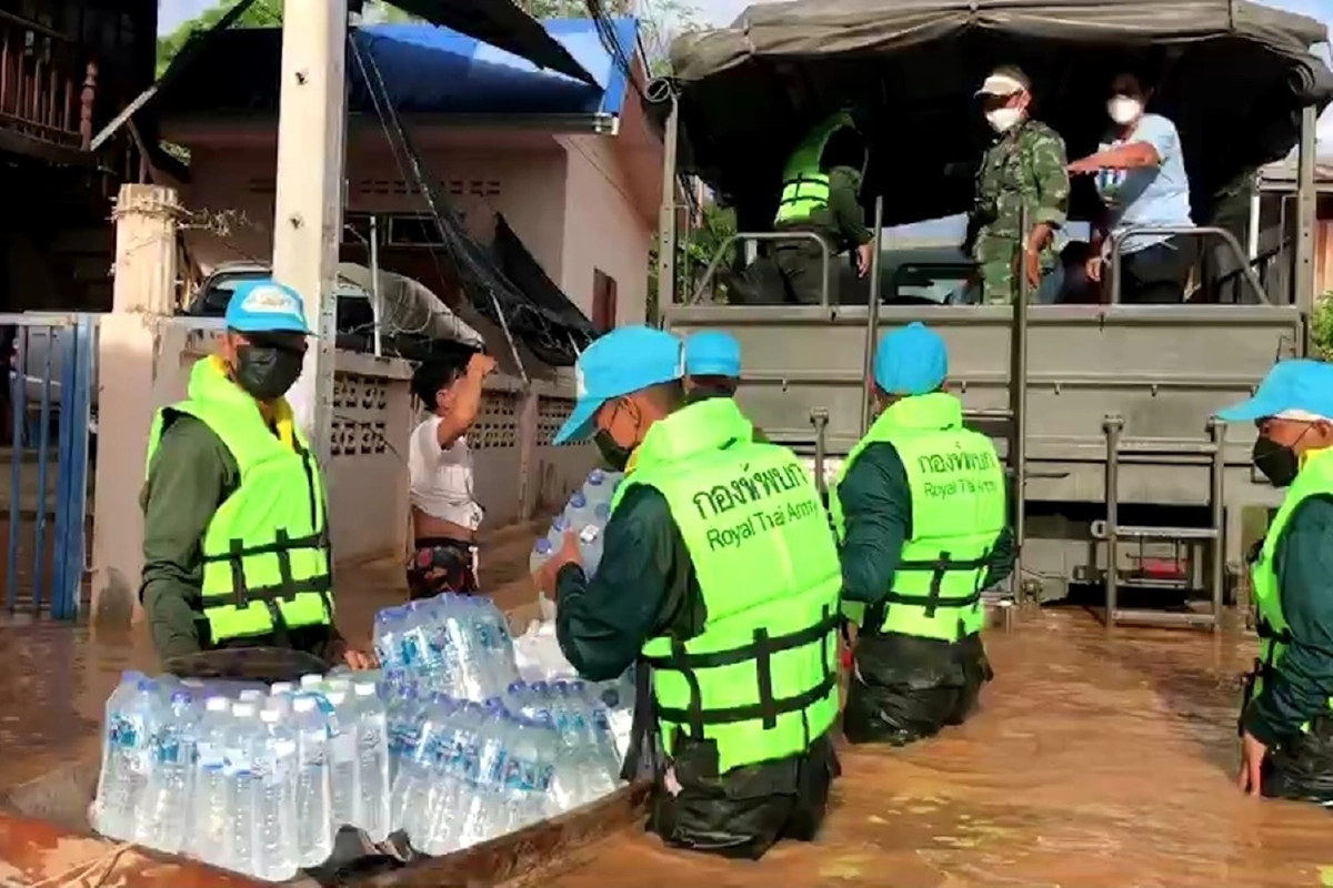"หล่มสัก"ยังวิกฤตหลายพื้นที่ถูกน้ำท่วมหนักสังเวยแล้ว1ศพ