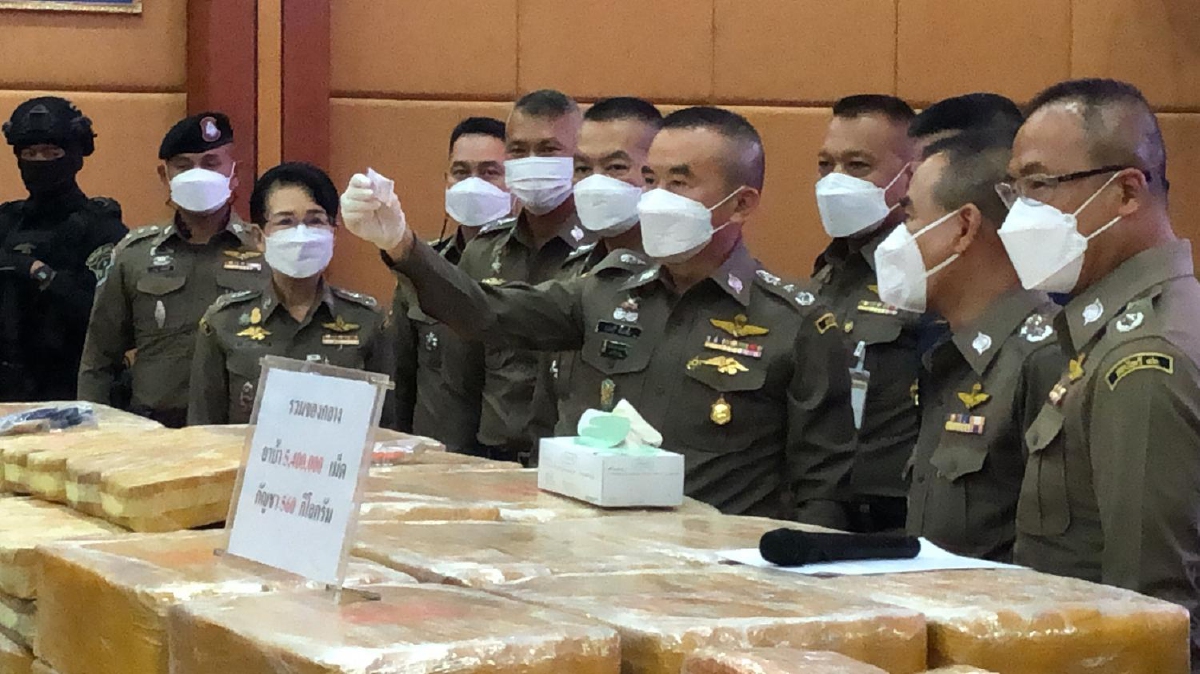 ปส.แถลงจับ2คดีใหญ่ยึดยาบ้า5ล้านเม็ดกัญชาอัดแท่งกว่า600กก. ปส.แถลงจับ2คดีใหญ่ยึดยาบ้า5ล้านเม็ดกัญชาอัดแท่งกว่า600กก.
