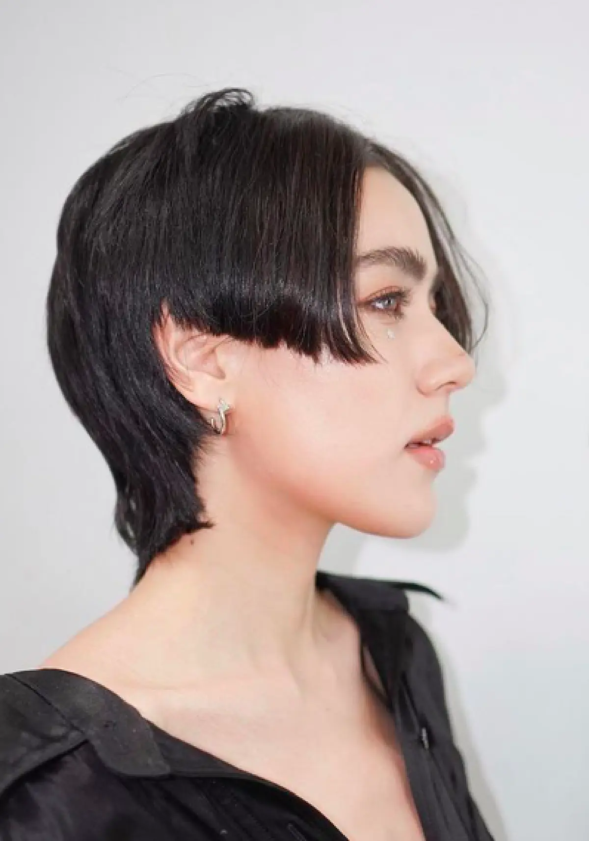 “คิมเบอร์ลี่” ปังมาก! ทำผมใหม่บ๊อบสั้นแสกกลาง "หมาก ปริญ” ถึงกับชวนตรวจ DNA 