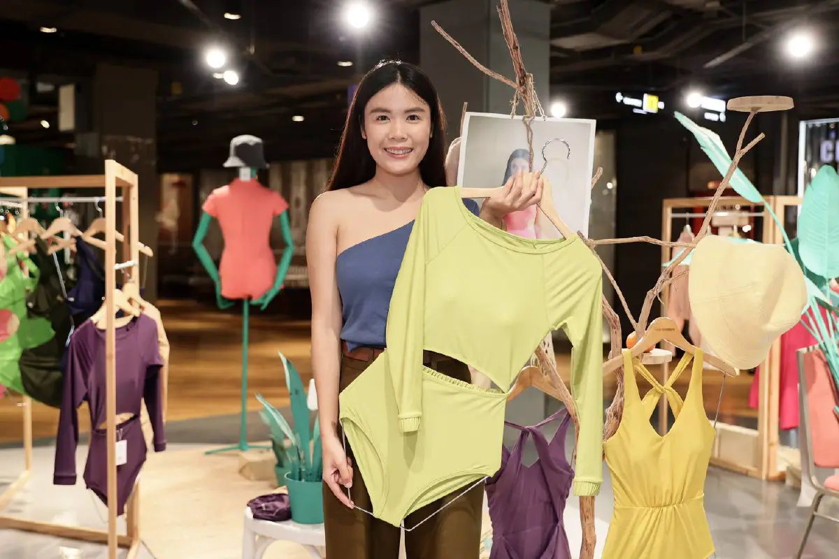 waterandothers ชุดว่ายน้ำคลาสสิคแต่ไม่เอาท์ ไอเท็มที่สาวๆ ต้องมีติดตู้