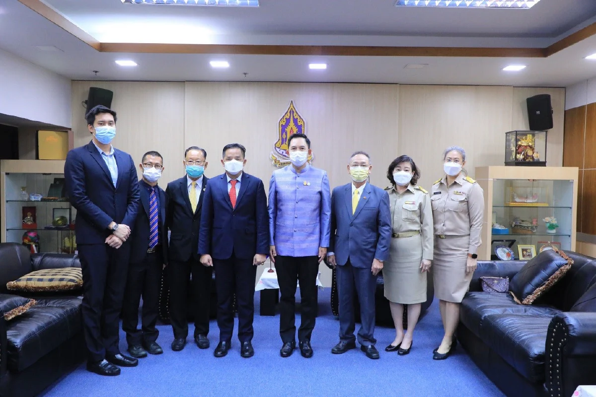 รัฐมนตรีช่วยว่าการกระทรวงการท่องเที่ยวแห่งราชอาณาจักรกัมพูชาและคณะ เข้าพบนายอิทธิพล คุณปลื้ม