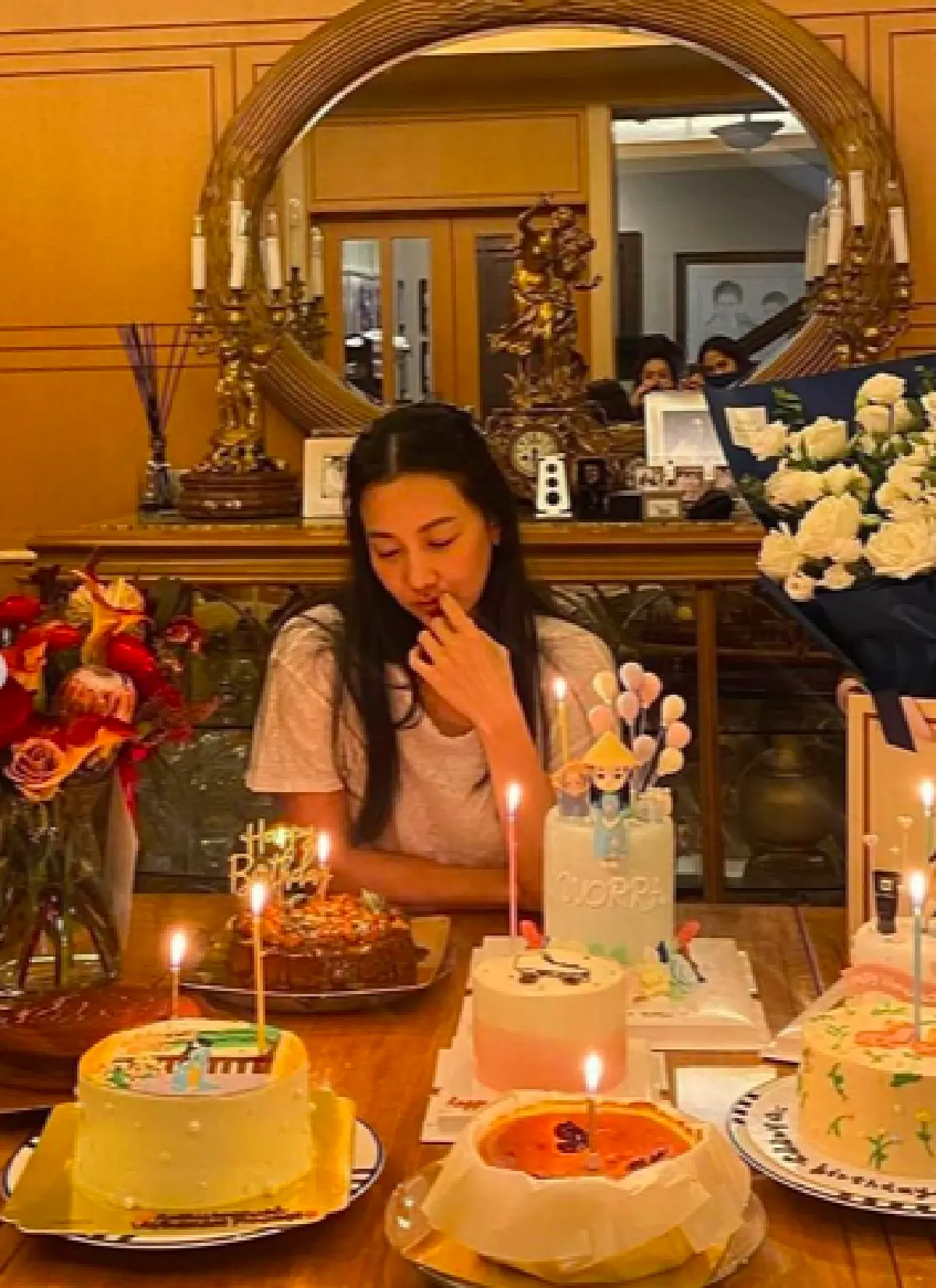 "นุ่น วรนุช" ฉลองวันเกิดอายุ 41 กับ "ต๊อด ปิติ" และครอบครัวสุดอบอุ่น 