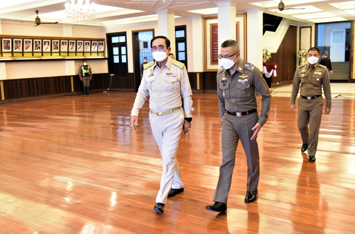 "ประยุทธ์"สั่งลุยตร.ทำผิดต้องลงโทษให้สาสม-ไล่ออกแล้ว176นาย