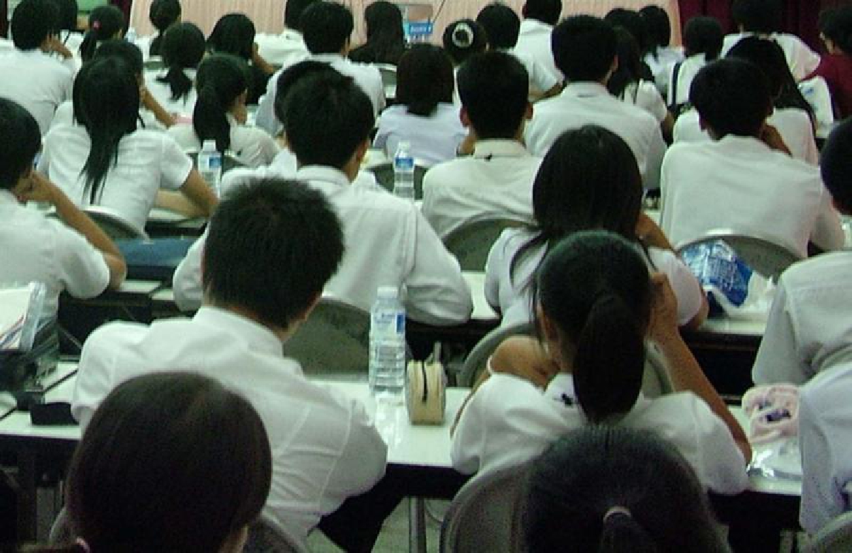 กยศ. เพิ่มวงเงินให้กู้เป็น 4 หมื่นล้าน รองรับนักเรียนกู้ 7แสนราย กยศ. เพิ่มวงเงินให้กู้เป็น 4 หมื่นล้าน รองรับนักเรียนกู้ 7แสนราย