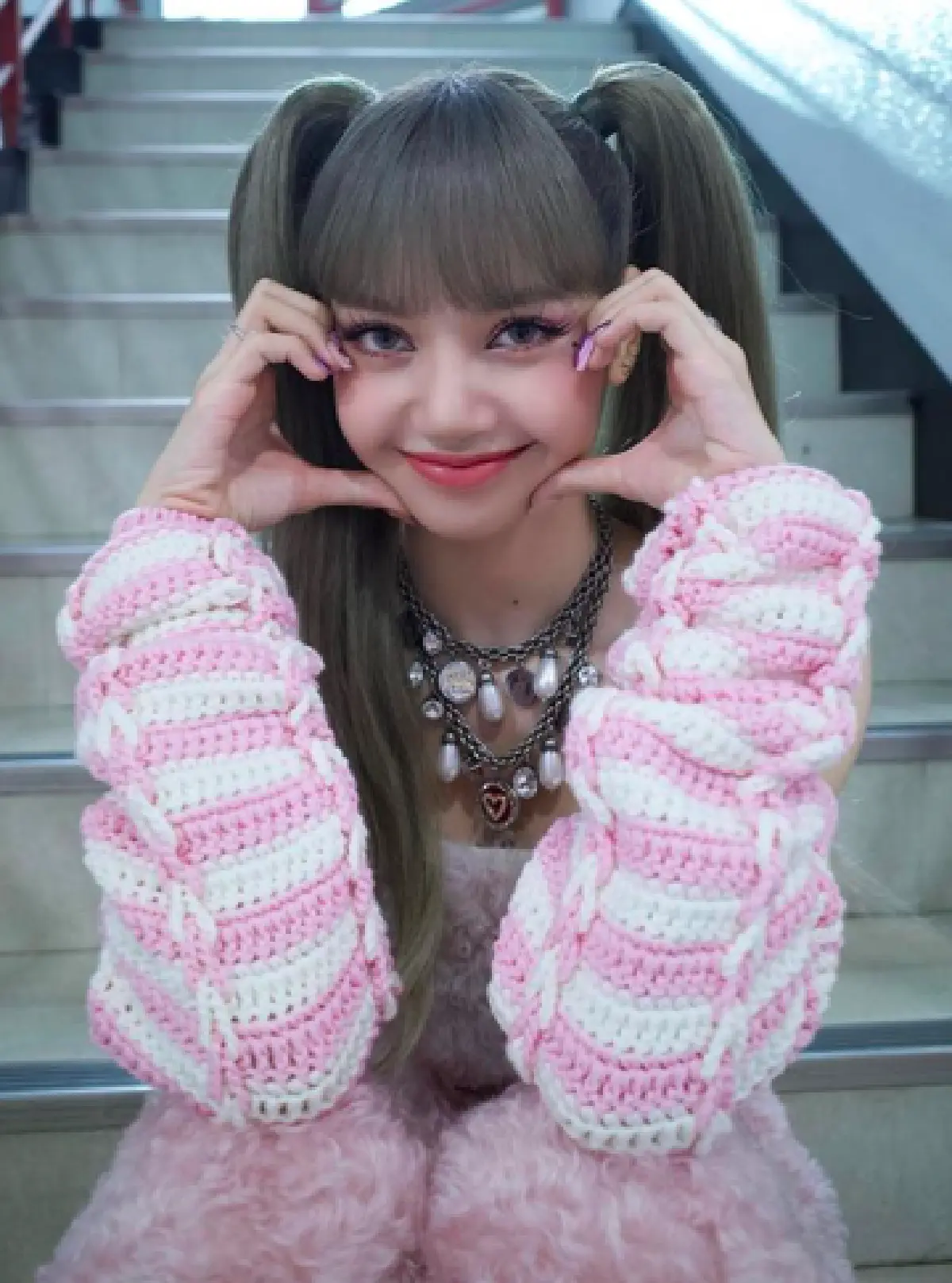 10 อันดับดาราที่มียอดฟอล IG เพิ่มสูงสุดประจำเดือน ก.ย. 64 