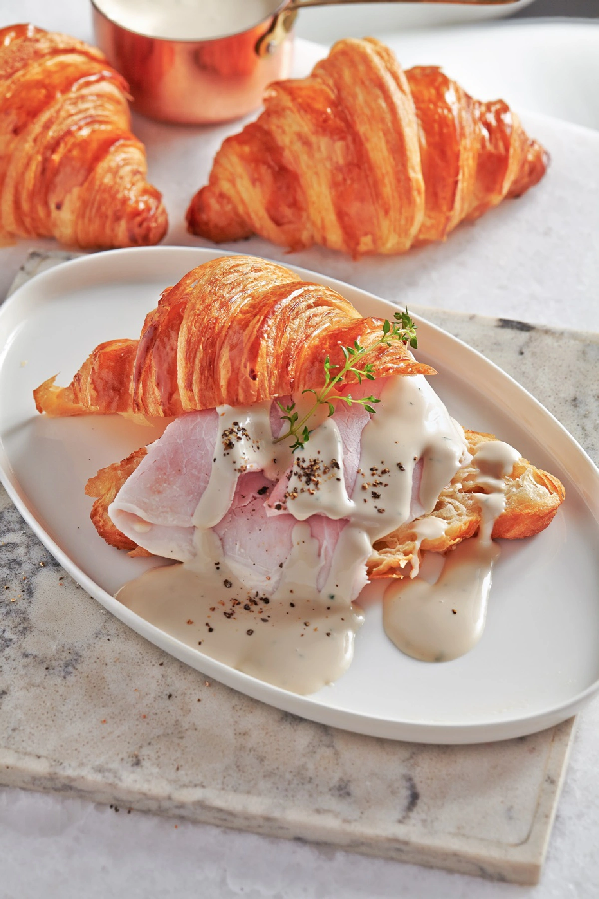 เปิดแล้ว Vogue Cafe แห่งแรกในกรุงเทพฯ 