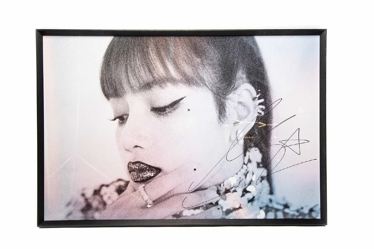 มูลนิธิพุทธรักษา & มูลนิธิอริยวรารมย์ พร้อมด้วยศิลปินอาสา