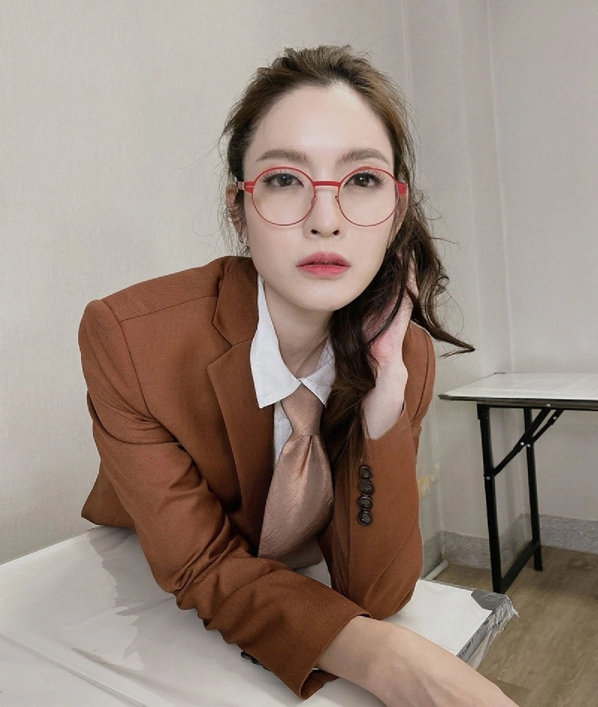 “ชมพู่ อารยา” เผลอหลุด “แอฟ ทักษอร” มีเด็กคุยแล้ว งานนี้มีคนเขินหนัก