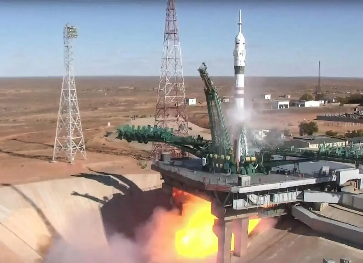 รัสเซียส่งนักแสดงขึ้นจรวด ถ่ายหนังในอวกาศเรื่องแรกของโลก