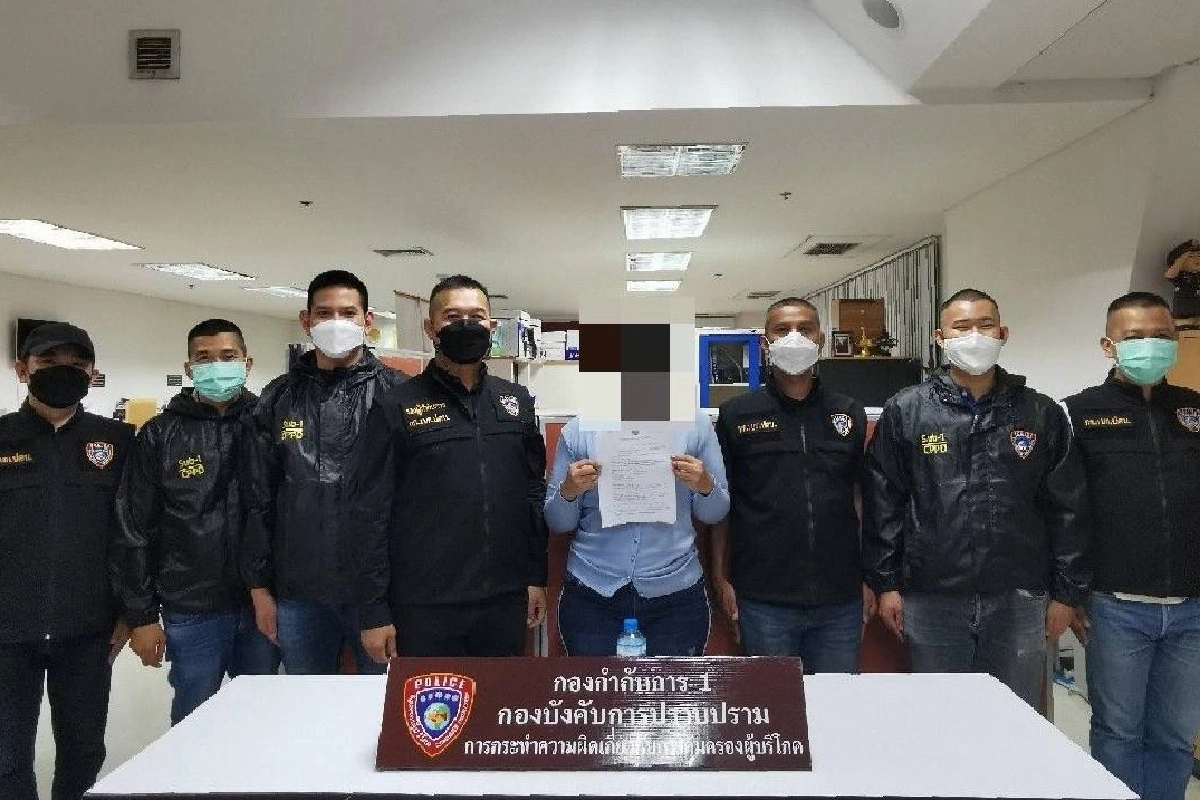 หญิงไทยร่วมก๊วนผิวสีหลอกขายแมสก์ครึ่งล้าน